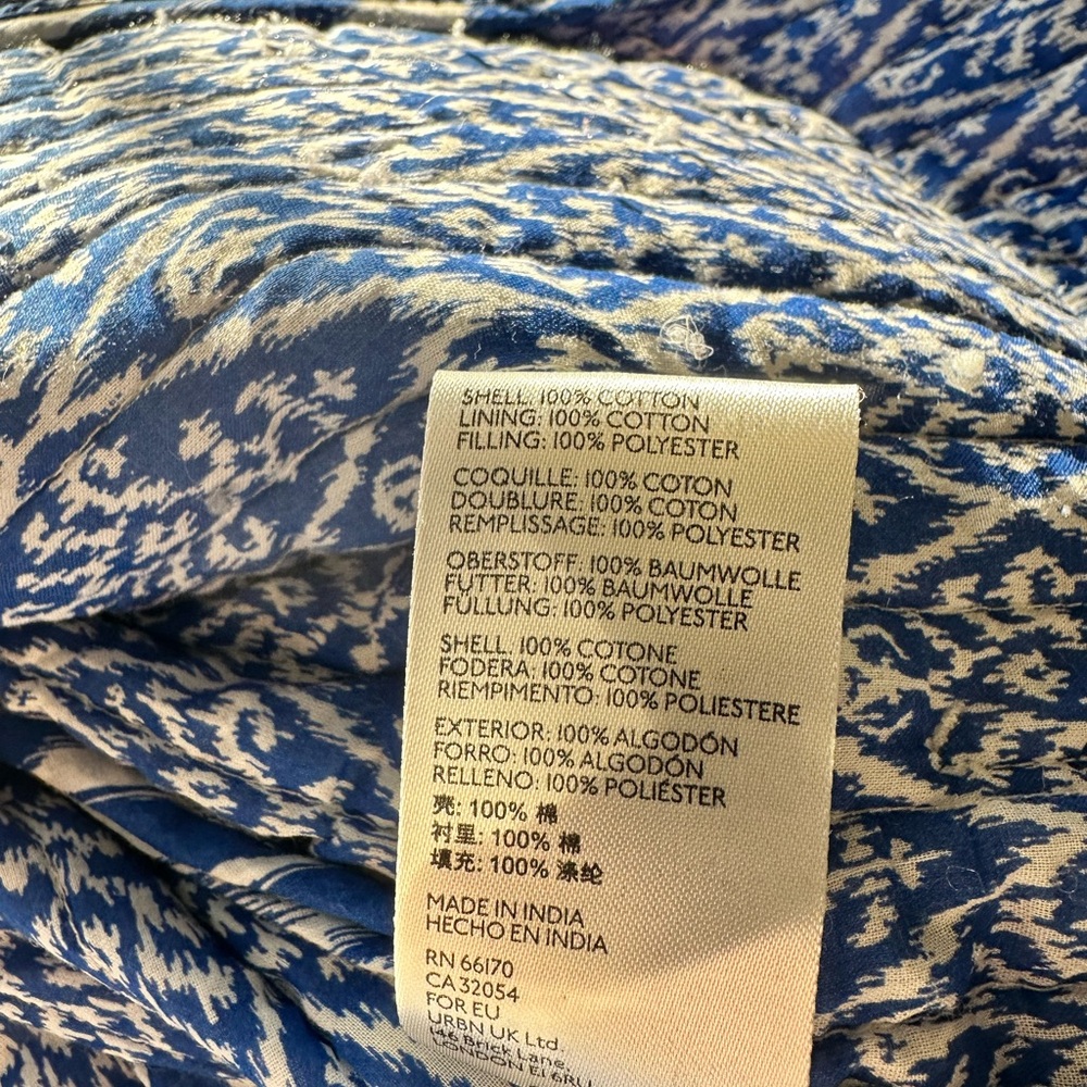 Blue and White Ikat Pattern Jacket by Anthropologie women’s size M - Picture 9 of 13